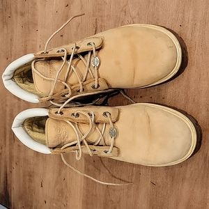 Timberland Womens Size 8.5 Chukka Brown Wheat Nubuk Embroidered Boots 37315